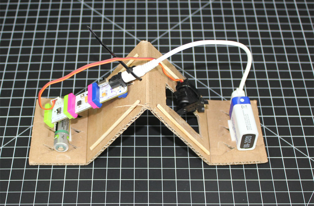 makerspace project inchworm littlebits