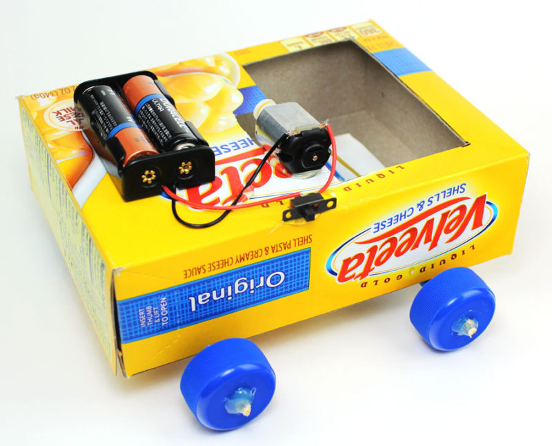 science makerspace project pulley car